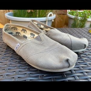 Toms Women’s Classic Ash Canvas